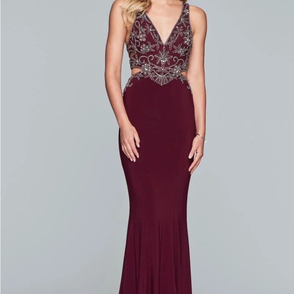 Elegant Burgundy Evening Gown | FAVIANA 10108 | COLOR: BORDEAUX | SIZE: 6